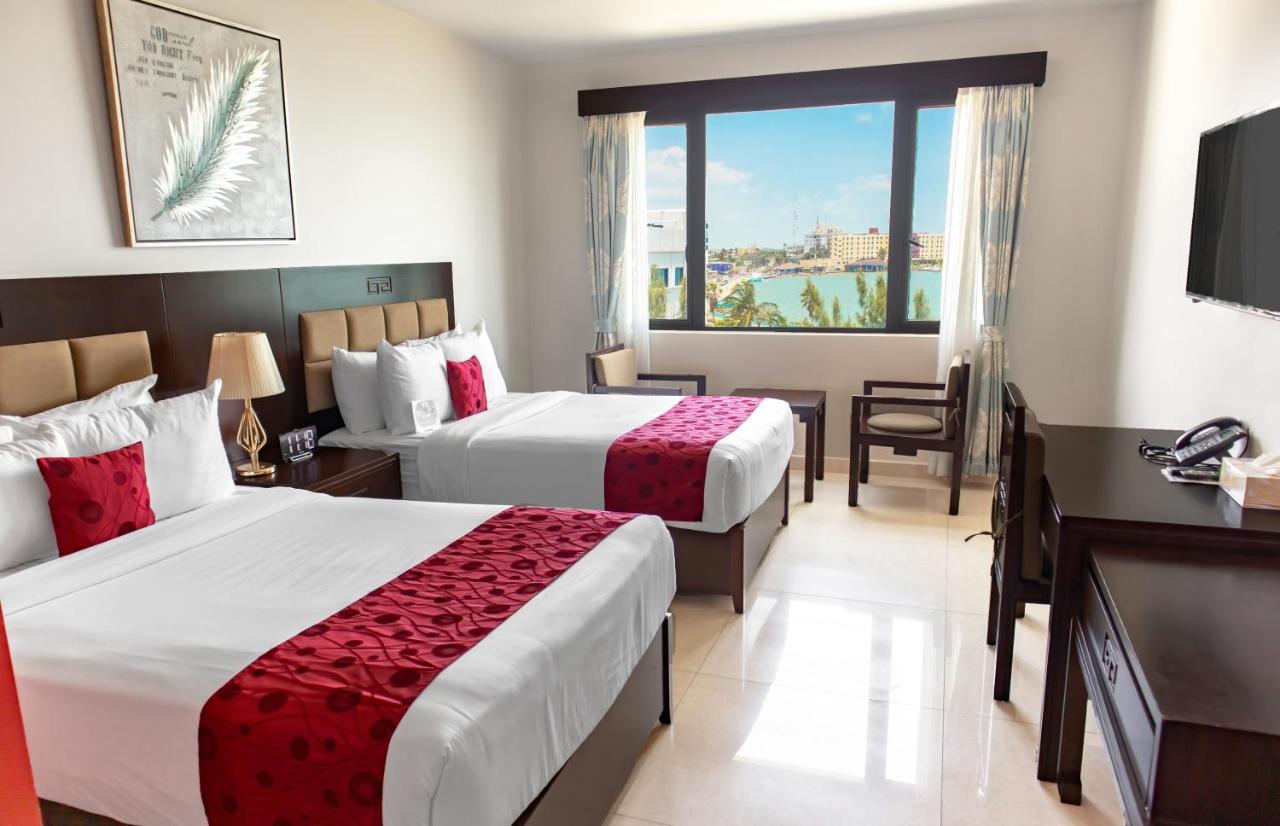 Golden Bay Belize Hotel Belize City Exterior photo